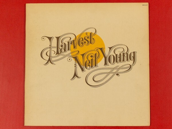 Neil Young その3 Harvest : アナログレコード巡礼の旅