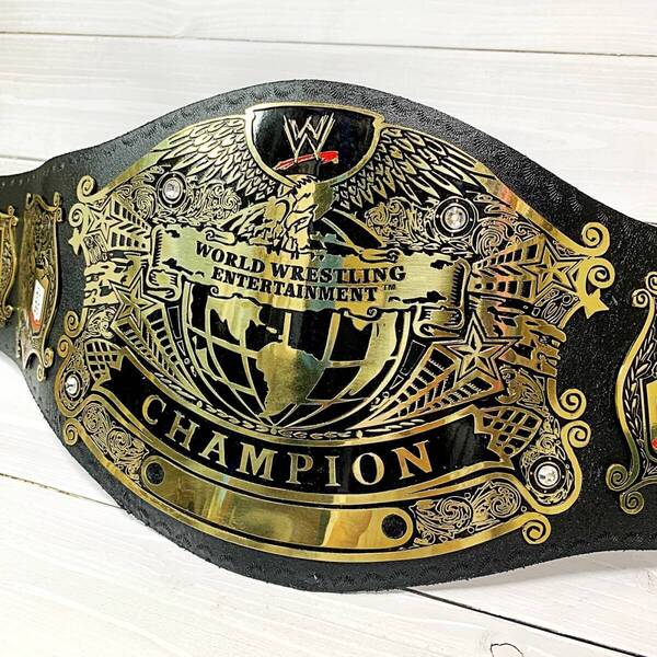【即発送】WWE アンディスピューテッド チャンピオンベルト レプリカ プロレス 本格仕様 美品 予備ストーン付