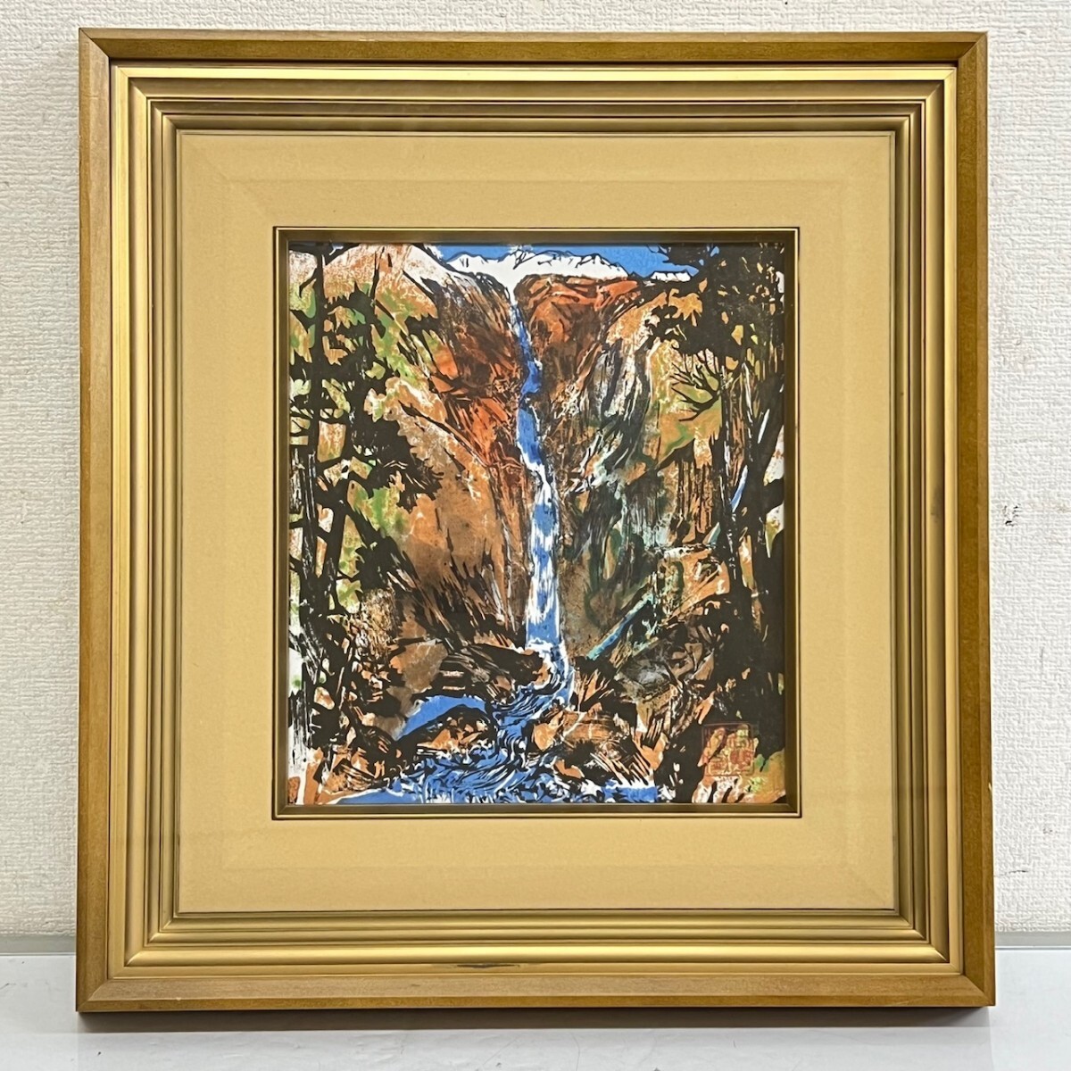 【真作】掛軸 滝のある山水画 静寂な自然の情景 渓流と滝 合箱入 Q193 2025年最新】Yahoo!オークション -絵画 滝(日本画)の中古品