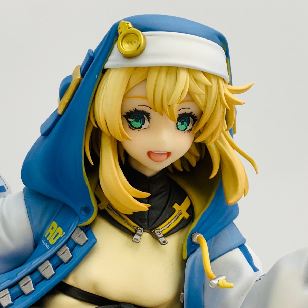 ギルティギア ブリジット おやすみクッション パスケース 缶バッジ 3点セット ギルティギア ブリジット おやすみクッション パスケース 缶