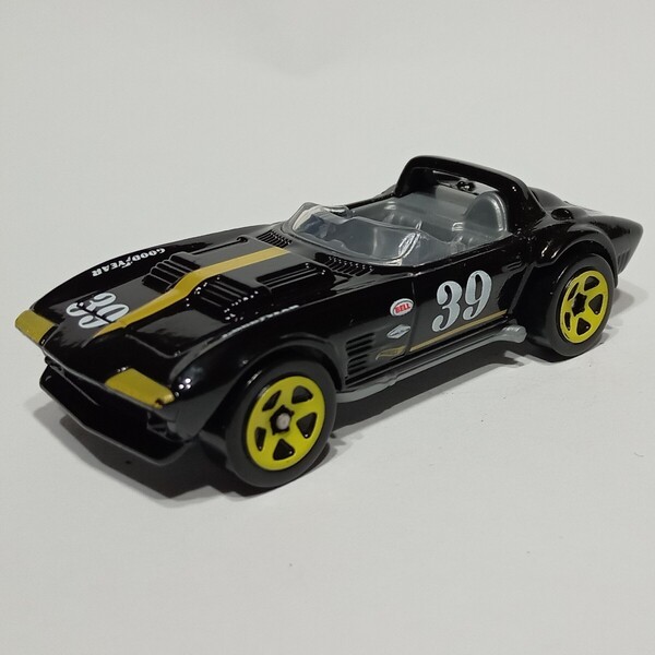ミニカー ホットウィール コルベット