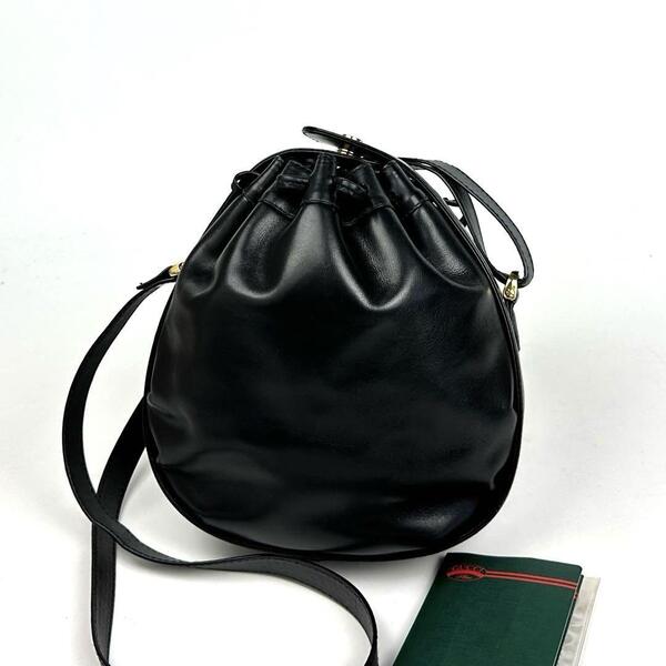 美品■GUCCI グッチ ショルダーバッグ GG インターロッキング 巾着型 オールレザー ドローストリング クロスボディ ゴールド金具 ブラック