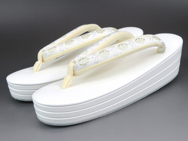 【 京都 銘織つづれ錦 】 3枚通し 草履 Sサイズ (訳) 新品 サンプル品