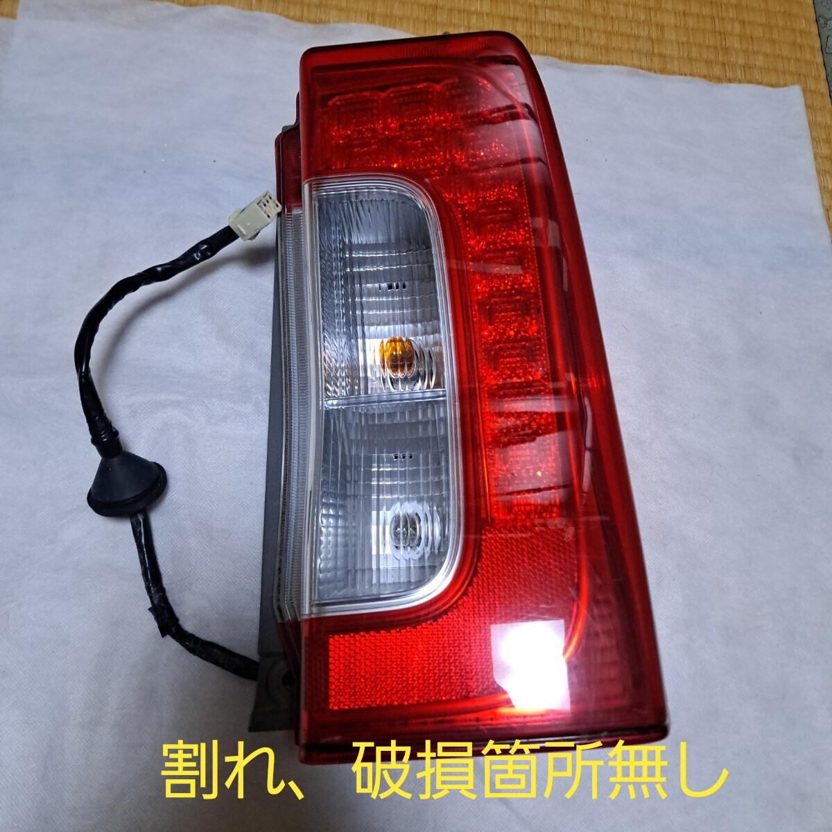 都内で 2025年最新】Yahoo!オークション -タント la600s テールランプの パーツ
