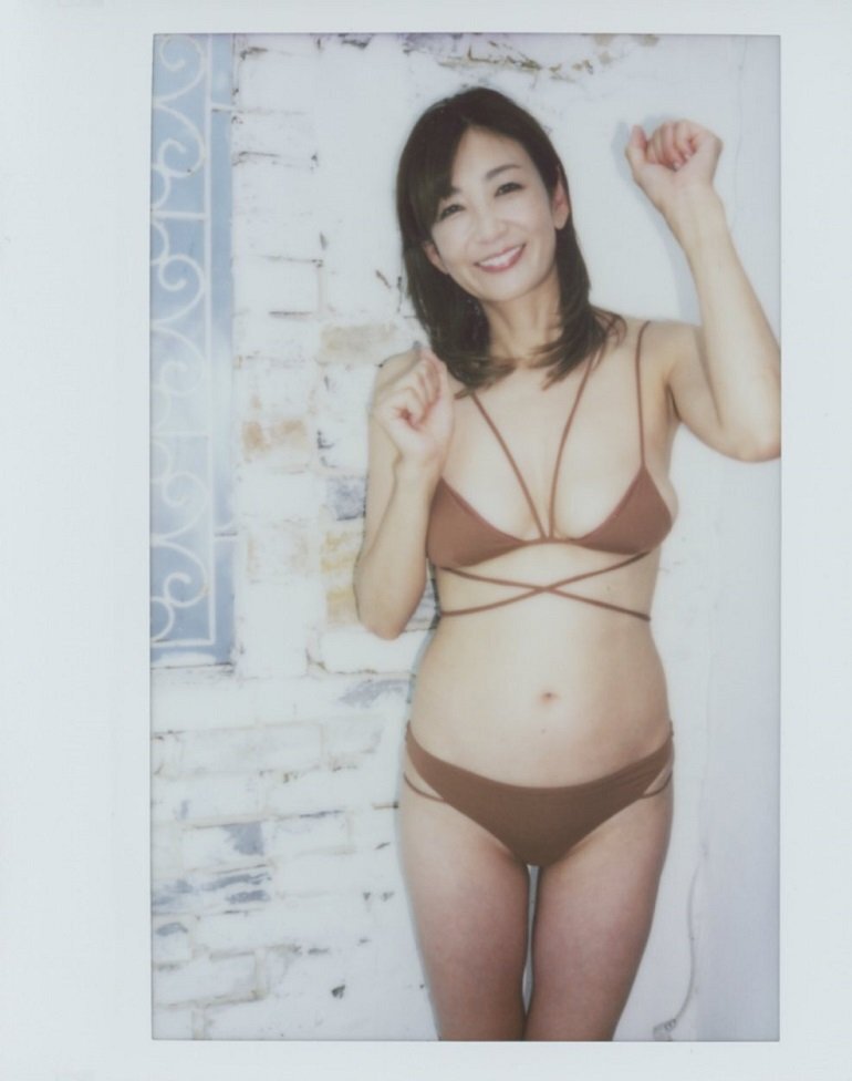 2025年最新】Yahoo!オークション -中島史恵 チェキの中古品