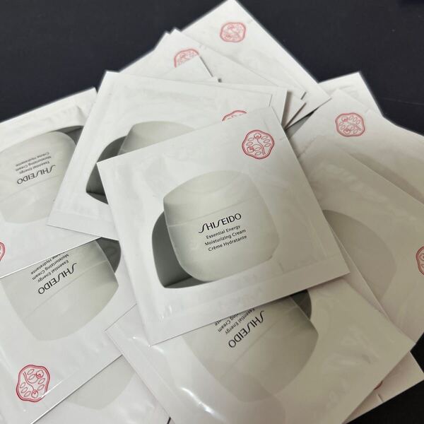 SHISEIDO 資生堂 エッセンシャルイネルジャ モイスチャライジング クリーム1.5g×63包