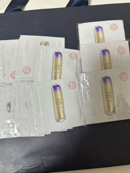 資生堂 バイタルパーフェクション Lディファイン ラディアンス ナイトセラム 1.5ml×30個 新品未使用