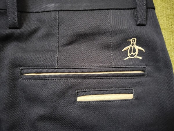 送料¥0 美品 Munsing wear マンシングウェア スラックスパンツ ゴルフ 紺 メンズ 82