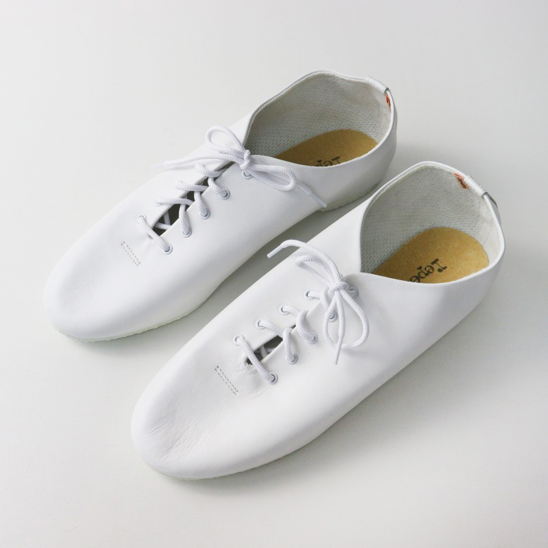 【美品】Lepettoエナメル レースアップシューズ 40 (25cm程度) 美品】Lepettoエナメル レースアップシューズ 40 (25cm程度