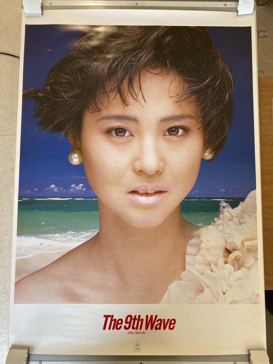 松田聖子　大型ポスター　A1サイズ Amazon.co.jp: △松田聖子 黒ビキニ A1サイズ ポスター : ホビー