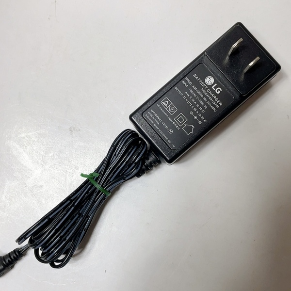 送料無料 即決 中古★LG DC21V ACアダプター ADS-13FSG★掃除機に付属