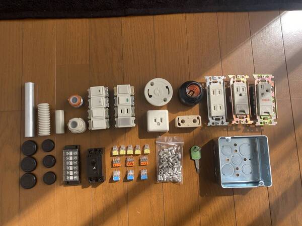 第二種電気工事士 技能試験材料(器具セット) 送料込即決