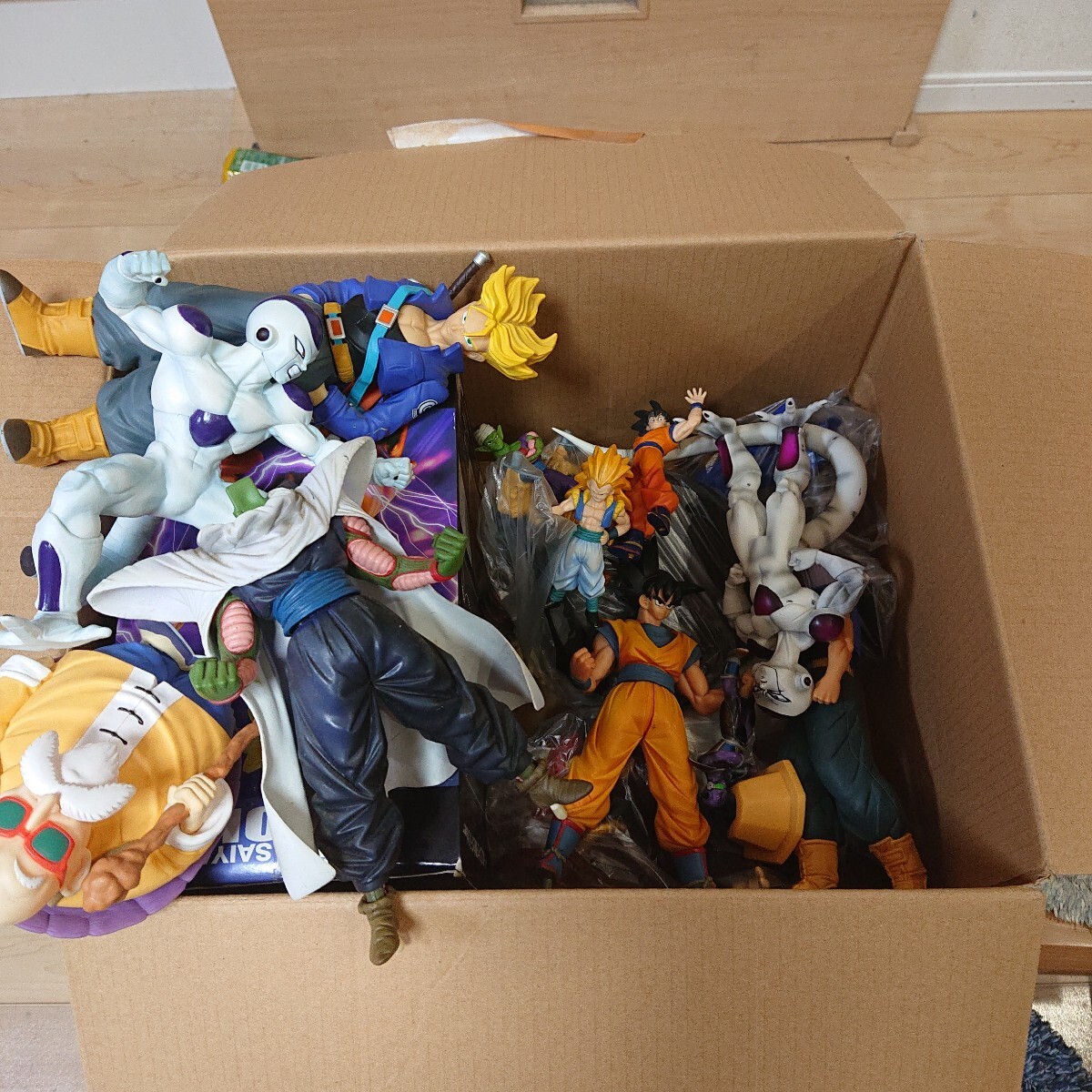 ドラゴンボール フィギュア 8箱 まとめ売り セット - メルカリ