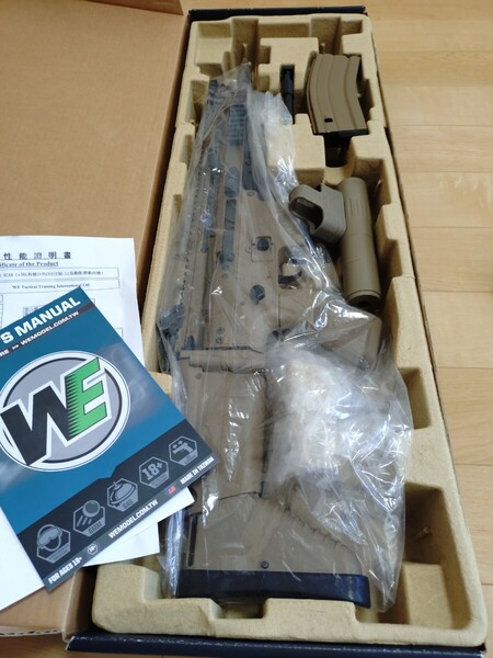 WE-TECH SCAR-L V3 リアル刻印 CO2 ガスブローバック ガスガン TAN 日本仕様