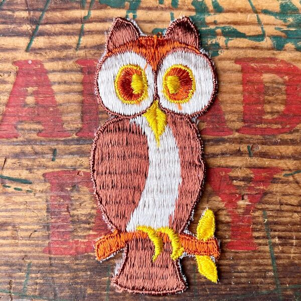 【USA vintage】ワッペン Owl brown × beige フクロウ 刺繍 アメリカ ビンテージ