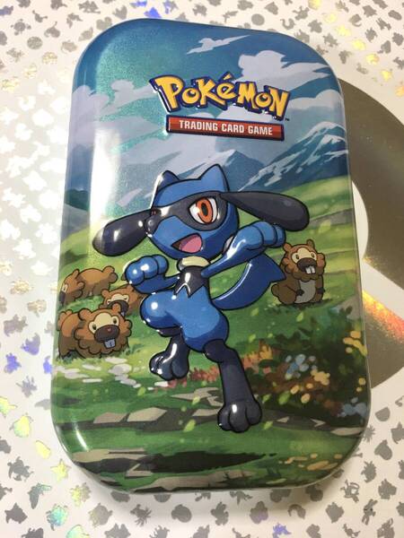 海外限定 ポケモン リオル ミニ 缶