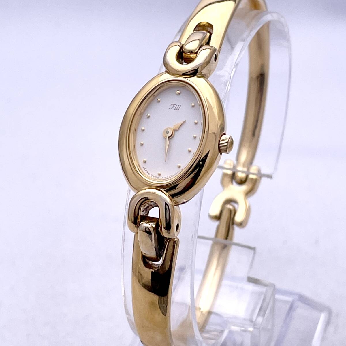 【未使用】【稼働品】CITIZEN Fill ブレス腕時計 FZ13-1792H 未使用】【稼働品】CITIZEN Fill ブレス腕時計 FZ13-1792H