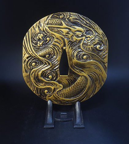 中国古董，飾り皿 龍 虎 ，古銅製，銘文あり