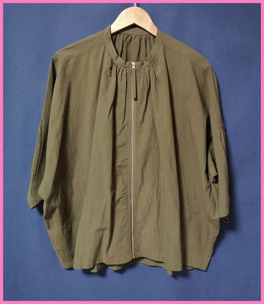 JKT‐68‐2春秋☆新品☆送料込み☆即決☆ナチュラル系☆綿☆カッターシャツぐらいの生地☆ジャケット☆M~L☆カーキ系☆プリーツ