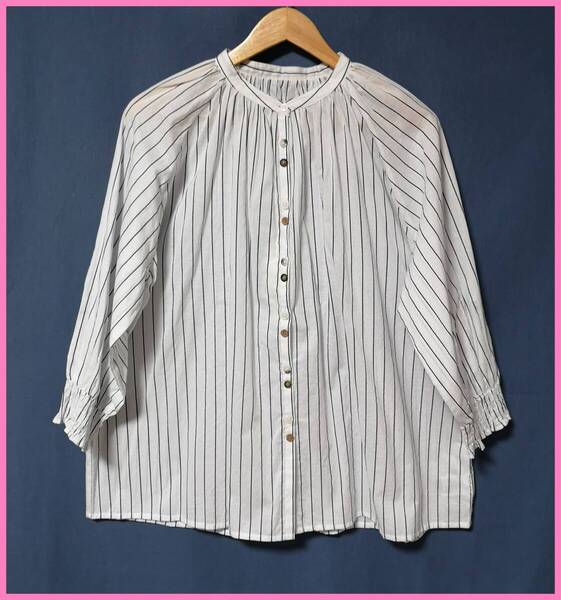 BLS‐342☆春夏秋☆新品☆送料込み☆即決☆ナチュラル系☆薄手のインド綿☆M~Lサイズ☆ブラウス☆白×黒☆ストライプ☆ゆったり