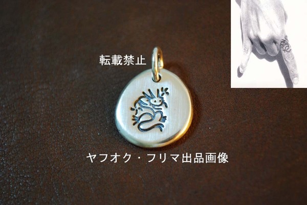 ☆B'z稲葉◆指龍タトゥーデザインペンダント(M)※パンフ、会報等参照
