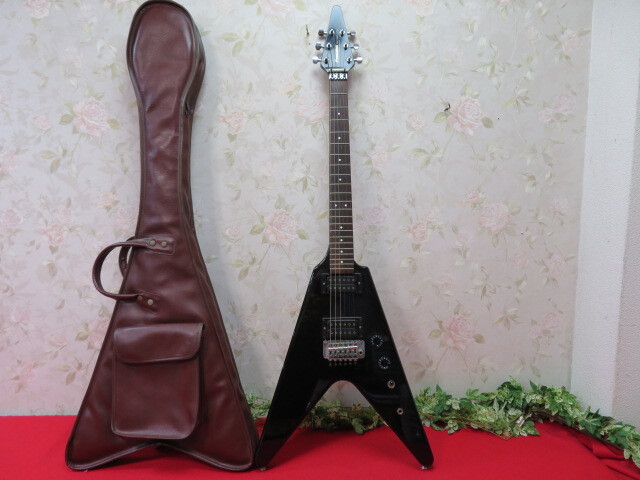FERNANDES フェルナンデス エレキギター フライングV ソフト