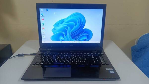 ノートパソコンNEC 第六世代 Core i3 SSD128G メモリ8G win11 office