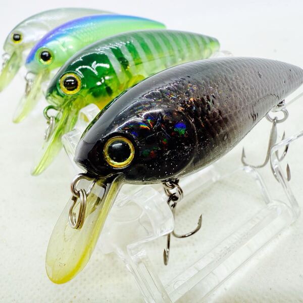 送料無料・美品『ラッキークラフト CB-100 4個セット』LUCKY CRAFT CB100 クランクベイト クランク ルアーセット