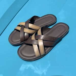 新品 定価14.2万円 ベルルッティ 最新型 シフノス カリグラフィースクリットレザーサンダル 7.5 オリーブ パティーヌ ブラウン 正規品