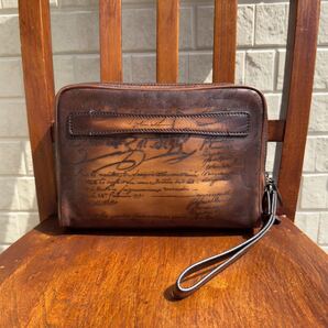 最初期 38万円 ベルルッティ プチジュール カリグラフィースクリットレザークラッチバッグ ブラウン マダムオルガ期 正規品 ローズウッド