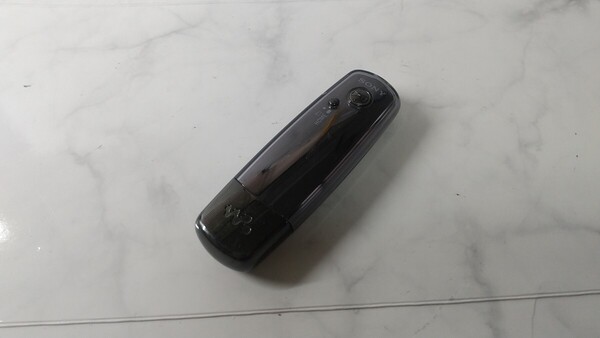 K3986 SONY WALKMAN ウォークマン NW-E002 動作未確認 現状品 送料無料JUNK