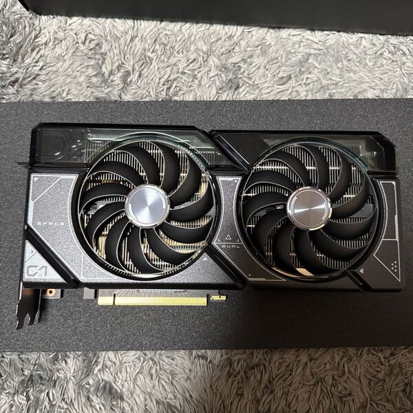 ASUS GeForce RTX4070sper