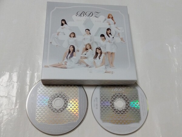 送料込み TWICE トゥワイス CD+DVD JAPAN 1st Album -Repackage- ☆BDZ☆ 11曲 初回限定盤 K-POP
