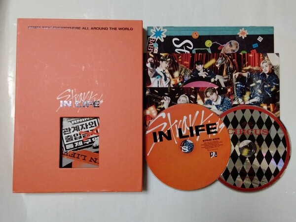 送料込み STRAY KIDS ストレイキッズ CD 2個セット ☆IN LIFE☆ 17曲 韓国盤 & ☆CIRCUS☆ 6曲 初回限定盤B スキズ K-POP