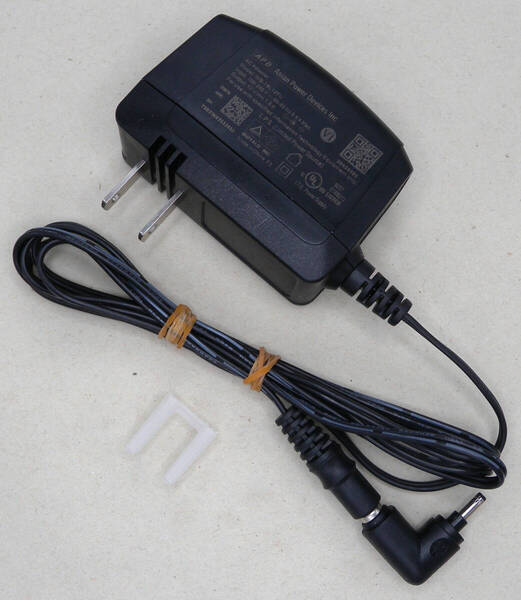 送料無料 社外品 ACアダプター 12V 1.5A 変換DCプラグ付属 / Panasonic プライベート ビエラ モニター 用 SAE0015 SAE0015AA 代替 流用