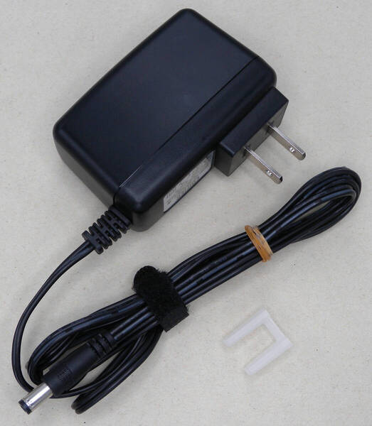 送料無料 EDIFIER ゲーミング スピーカー G2000 純正 ACアダプター ADT20120 JP センタープラス 12V 12.0V 1.65A 20.0W 即決!