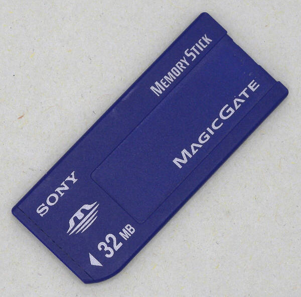 送料無料 SONY ソニー 純正 MEMORY STICK メモリースティック MAGICGATE 32MB MSH-32 日本製 MADE IN JAPAN 即決!