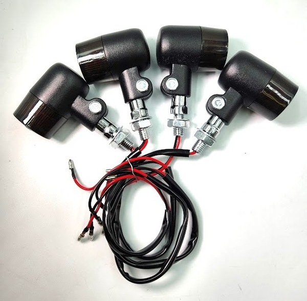 アルミボディ ヨーロピアンウィンカー スモーク 4個SET 高品質 ショートステー付 検/ XJR RZ CBX FX GS CB400SF XJ 4ミニ モンキー Dax