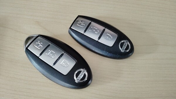 日産純正スマートキー 3ボタンセレナC25エルグランドE51ラフェスタB30等?基盤番号BPA0B-22