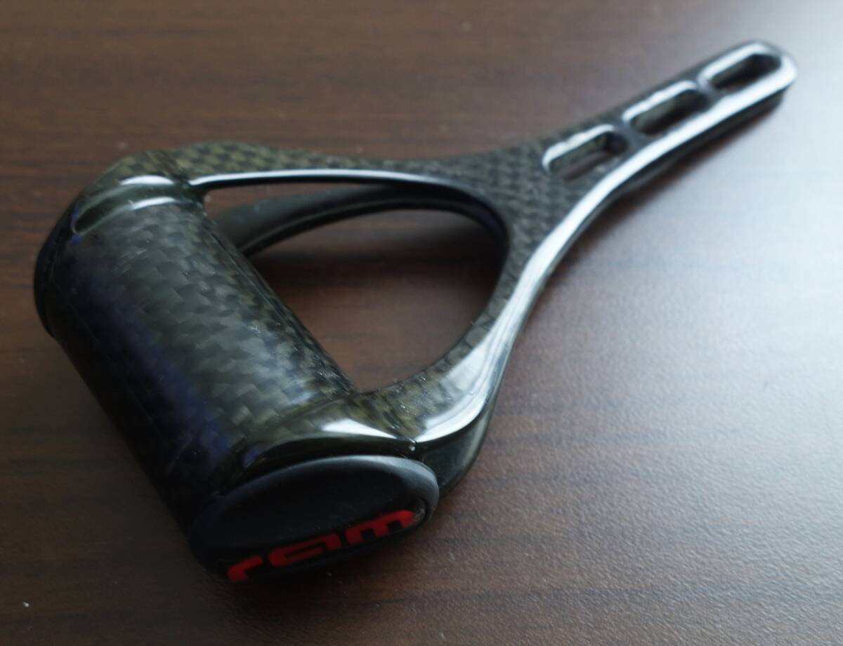Cinelli RAM チネリ ボトルケージ カーボン ロードバイク 新品未使用 Cinelli RAM チネリ ボトルケージ カーボン ロードバイク 新品未