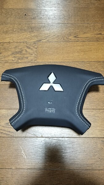 ★送料込み★デリカD5純正ホーンパッドレザー加工済み★特注ワンオフ