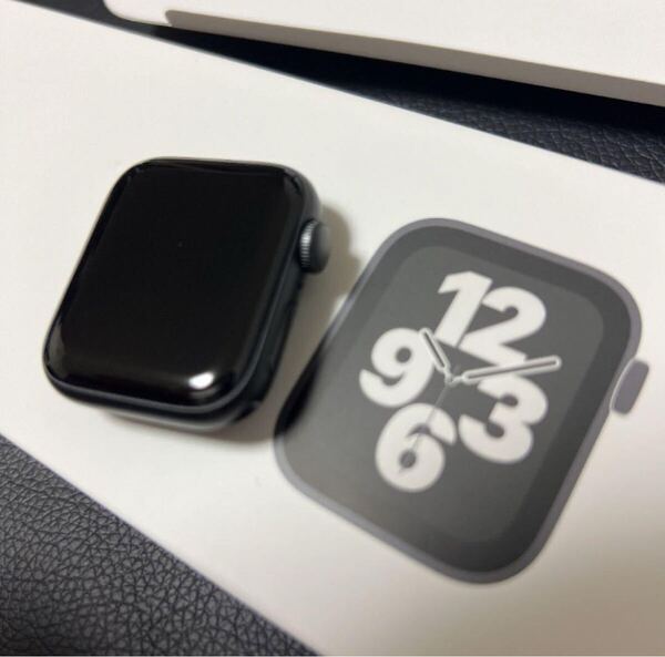 Apple watch SE GPSモデル スペースグレー 40mm