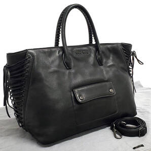 KB5013-343950◆極美品【ミュウミュウ】2wayハンドバッグ・トートバッグ◆ショルダーあり・レザー・ブラック