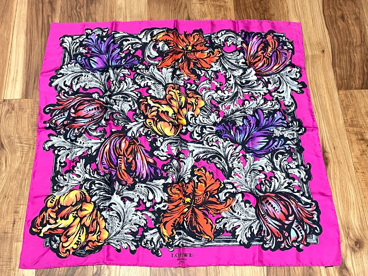 ☆LOEWE☆ スカーフ 大判 アナグラム レザー 花 シルク