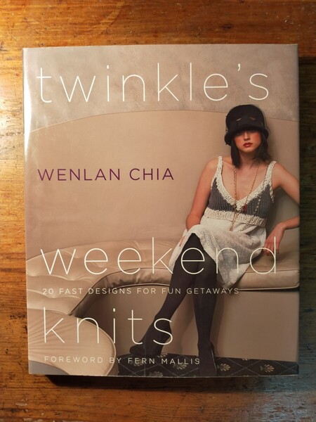 twinkle's weekend knits Wenlan Chia 洋書 ニット セーター 手編み ソーイングビー マフラー 手づくり ハンドメイド 製図 ガーリー girlie