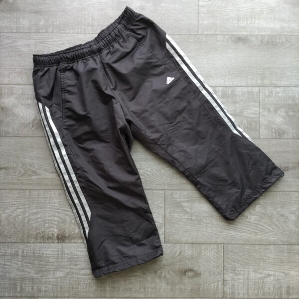 送料無料*中古(試着のみ)【adidas/アディダス】CLIMA365 クロップドパンツ シャカシャカ S アクティブサーモ