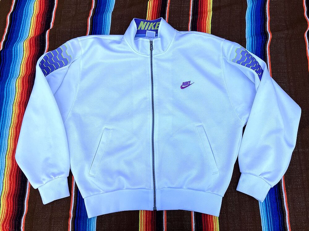 ビンテージ　90s NIKE メンズS 半袖ジャージ　USA ラインジャージ 0ab924260779fe083084e2024e0209