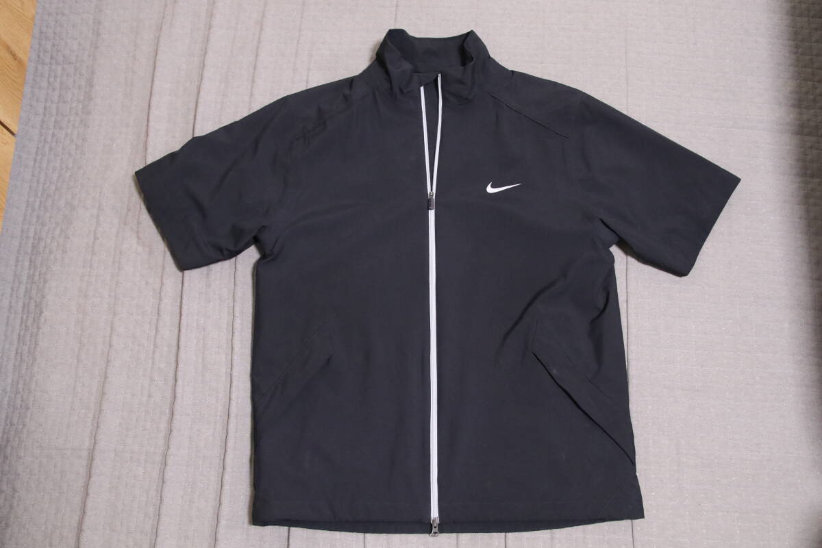 NIKE GOLF レインスーツ レインウェア サイズ L【未使用品訳あり】 Yahoo!オークション -「ナイキ ゴルフ レインウェア」の落札相場