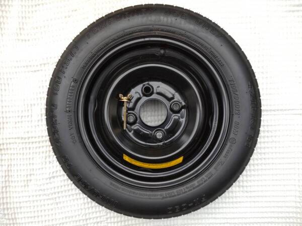 B-338★送料無料★応急用スペアタイヤ/テンパータイヤ★T105/90D12 12×3.00B PCD100mm 4穴 ハブ径約56mm★ロックボルト付き★現状品★