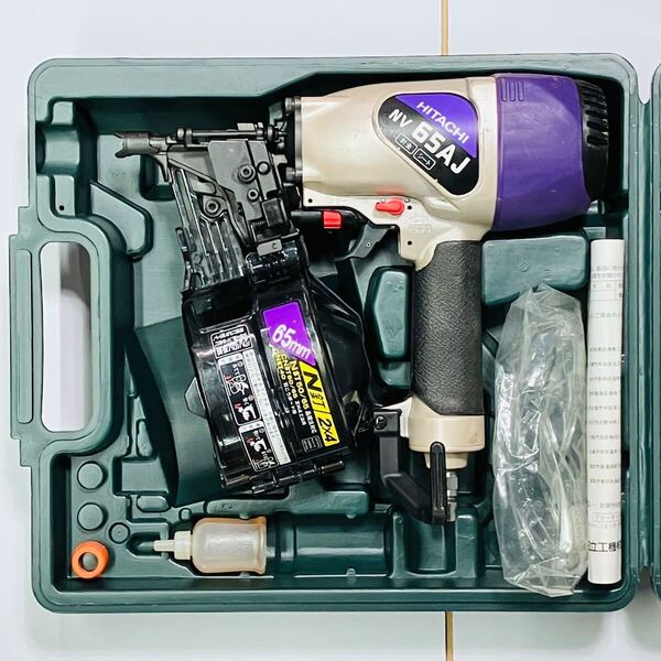 美品 程度良好 送料無料 日立 HIKOKI 常圧 65mm 釘打ち機 コイルネイラ NV65AJ N65対応 ケース付